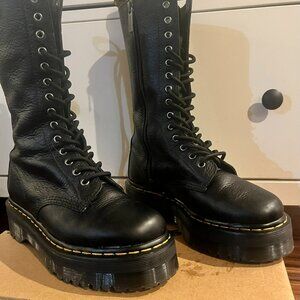 Dr. Marten Pisa 1B99 Quad Platform Black Boots Size 8